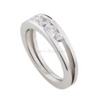 anillo piramidal cinco diamantes