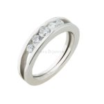 anillo piramidal cinco diamantes 3