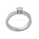 anillo solitario degrade